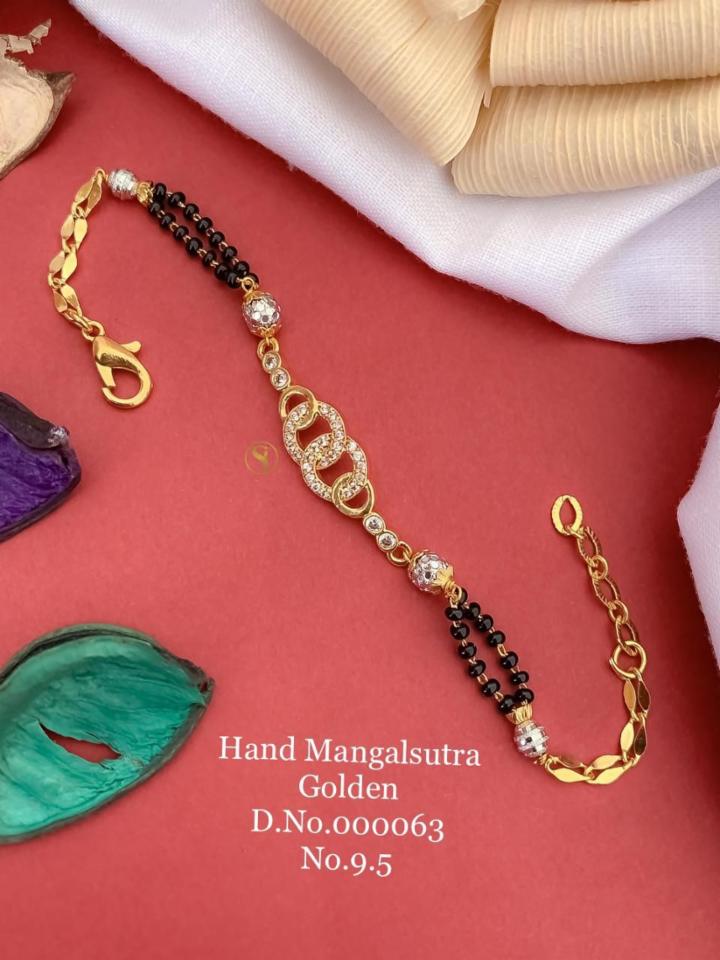 Hand Mangalsutra