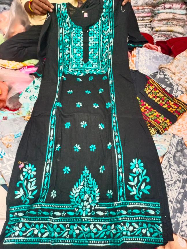 Latest Trending Kurti With Hand Chikan Work