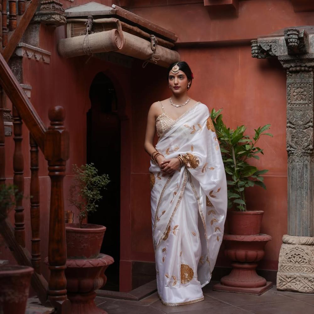 SAREE
