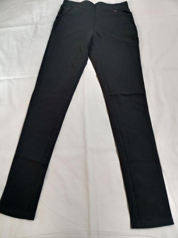 Women knitted jeggings