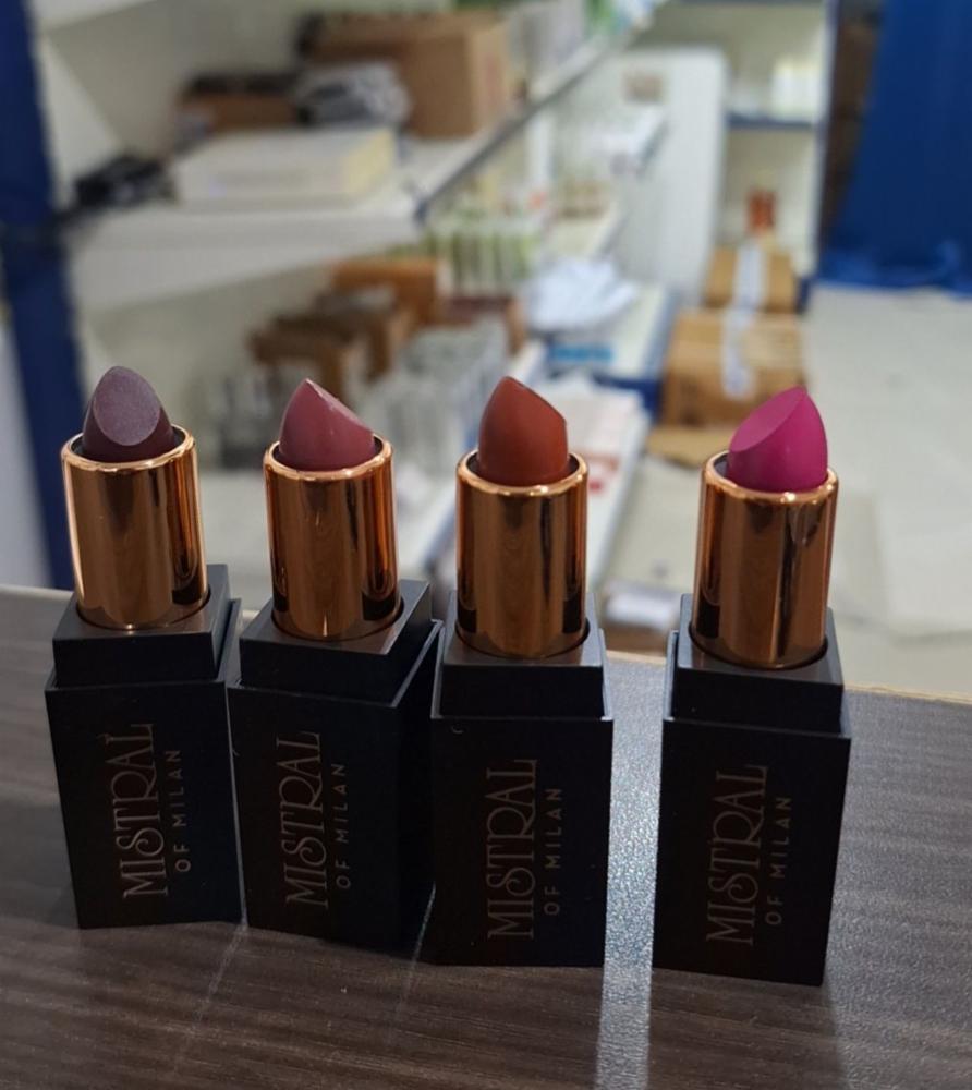 Mistral of Milan Hydrating Lipstick â Set of 4 Shades 