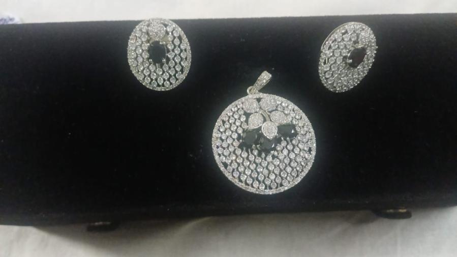 Black and Silver Diamond-Set Pendant Necklace with Earrings