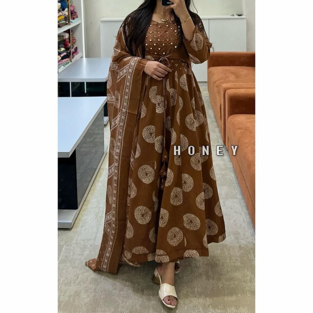 Party wear dress 