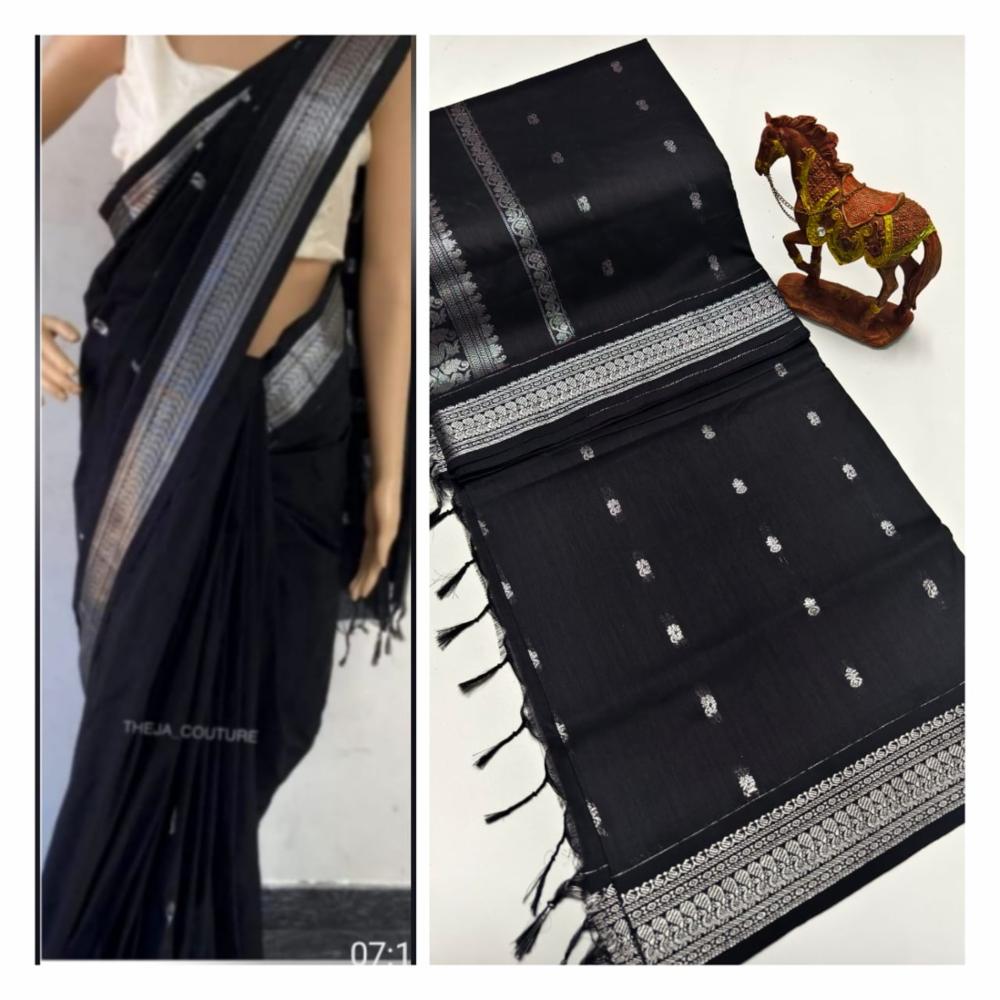 Kalyani Cotton Saree with Jari Pallu and Contrast Blouse