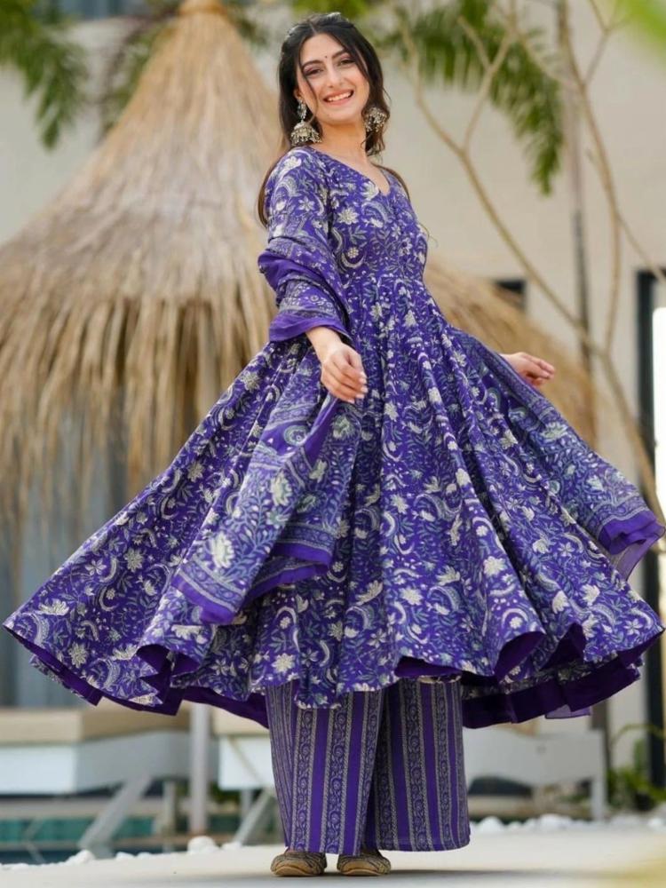 Women Floral Print Anarkali Kurta Set with Pant & Dupatta