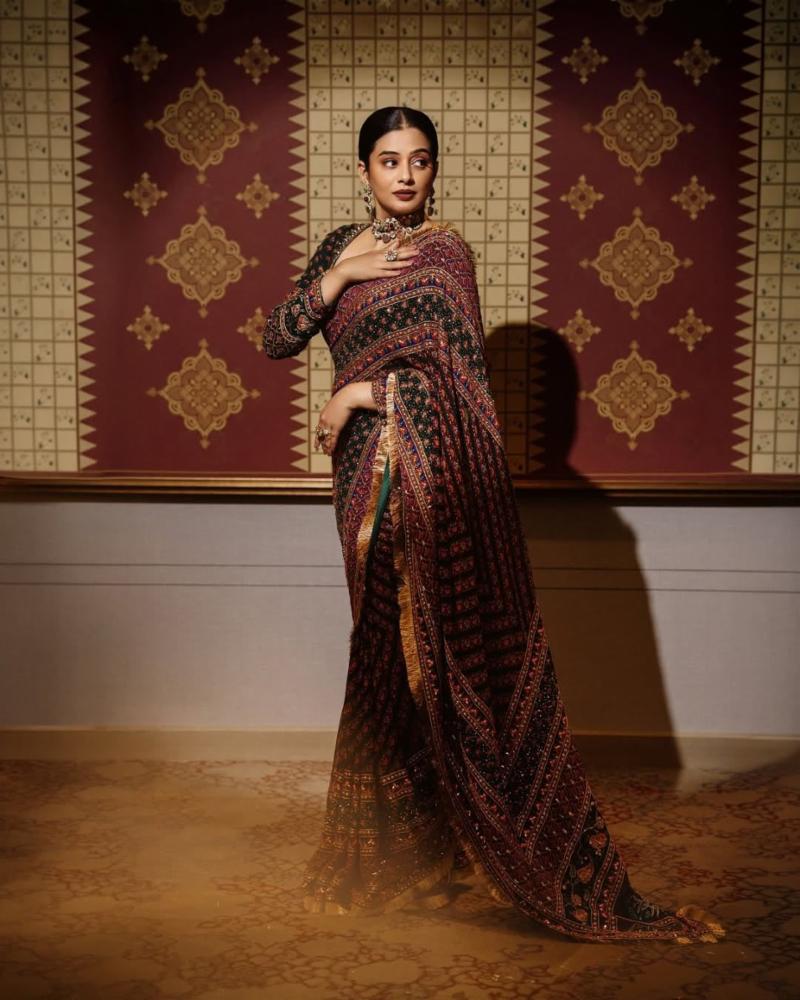 Premium Chinon Silk Saree | Print with Real Mirror Work