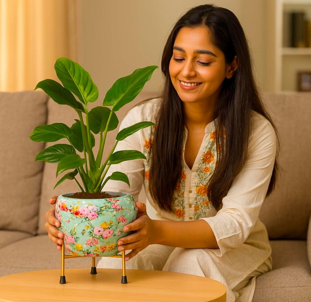 Metal Flower Vase Planter Pot with Iron Stand