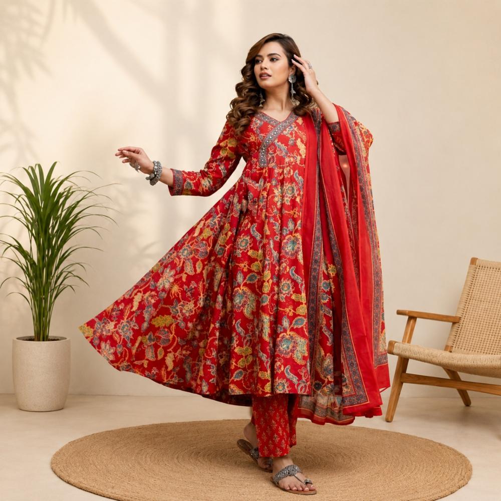 Women Cotton 60X60 Floral Print Suit Set with Dupatta