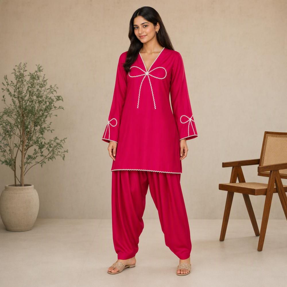 Bow Design Farsi Suit