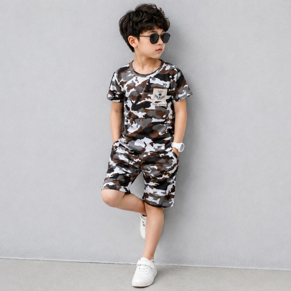 Boys Camouflage Print T-shirt & 1/3 Length Shorts Co-ord Set