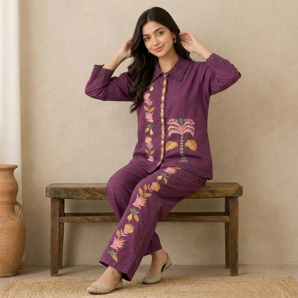Womenâs Plum Floral Embroidered Cotton Co-ord Set