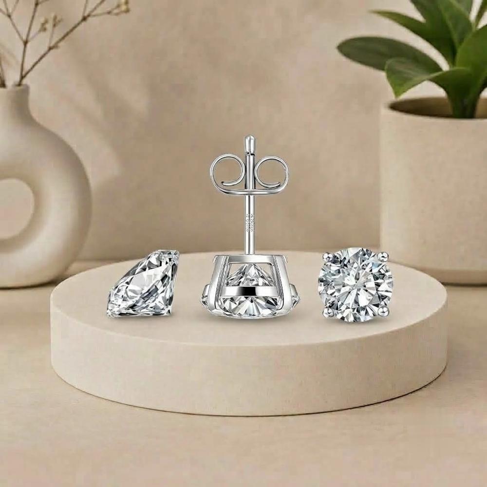 Moissanite Stud Earrings Round Cut 5mm D Color VVS1 for Women Men
