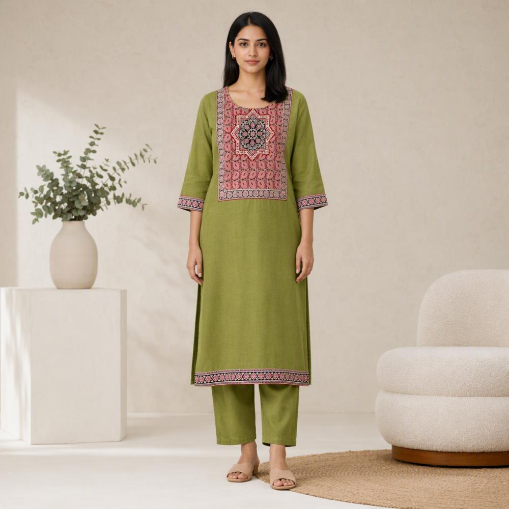 Traditional Printed Kurta Pant Set Cotton Blend 