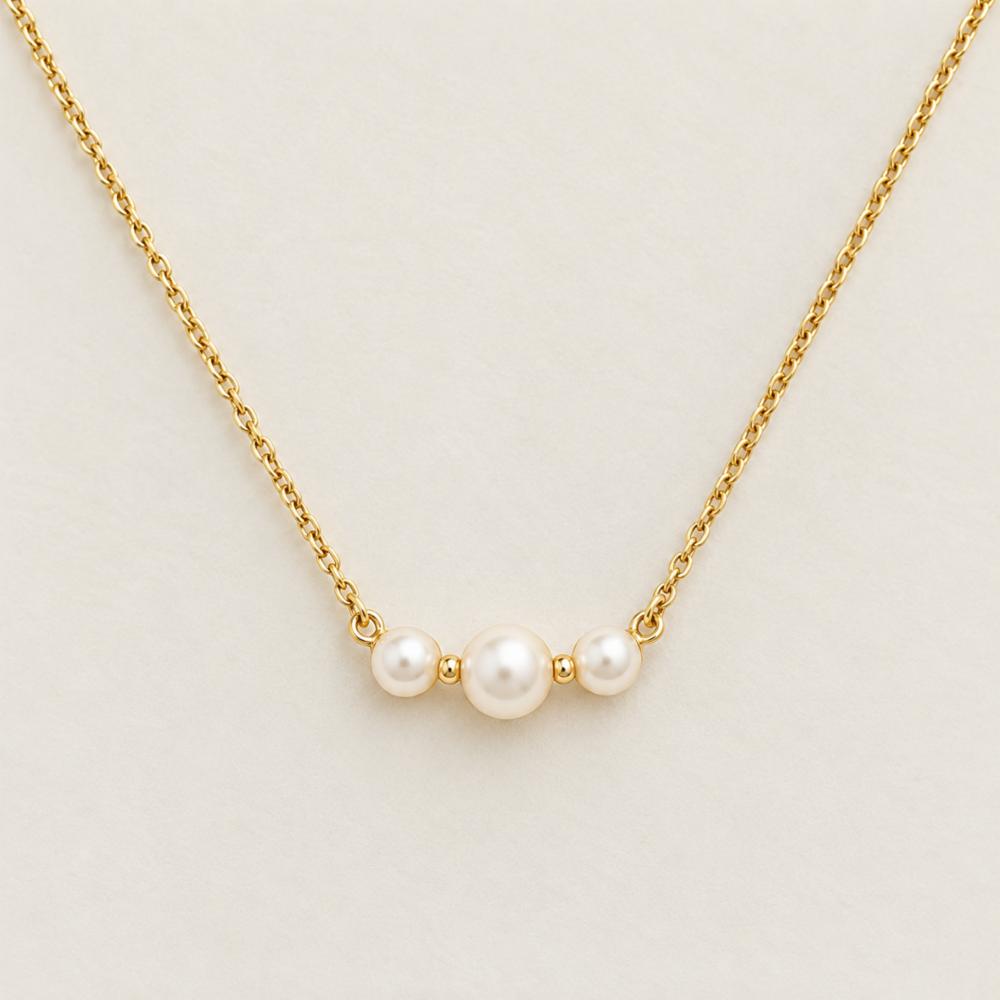 Womenâs Trendy Satellite and Single Pearl Necklace Set