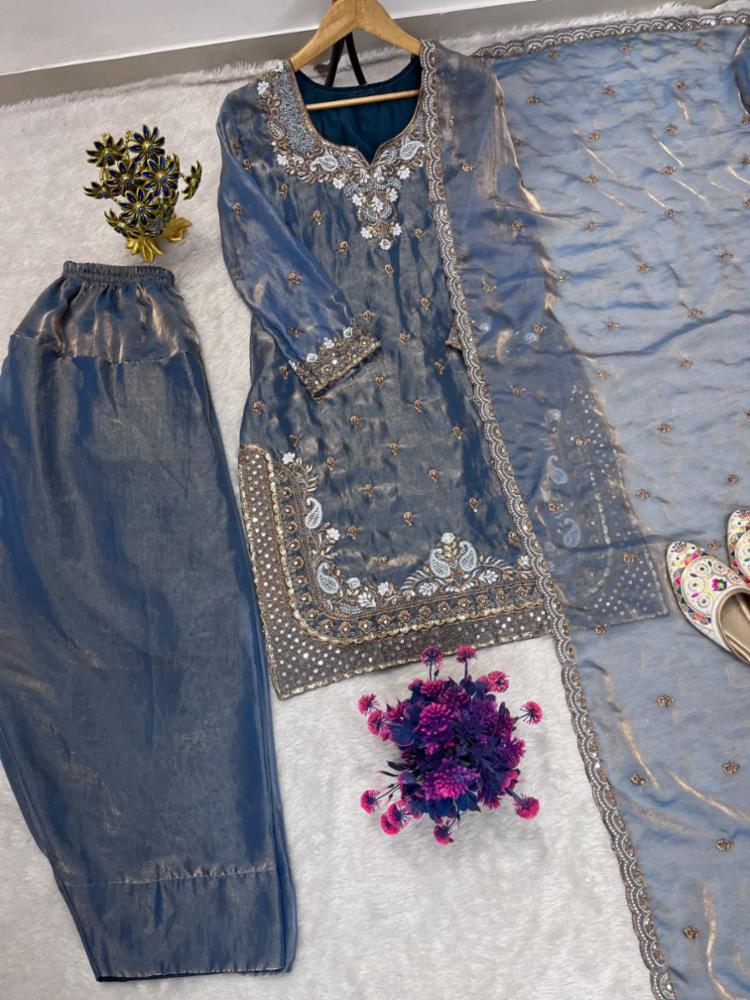 Fendy Fabric Heavy Embroidered Suit Set with Plazzo and Dupatta