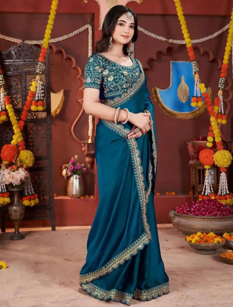 Women's Chiffon Saree with Striped Pattern and Jari Border