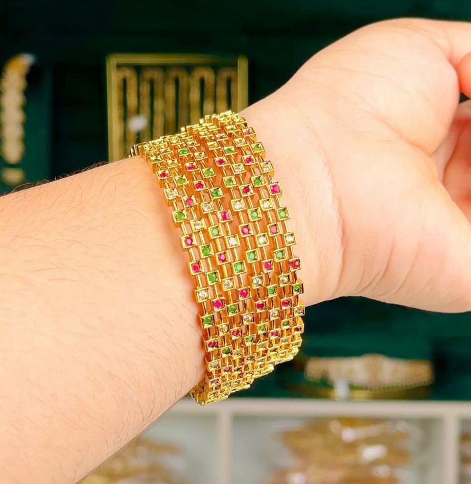 Multicolour Stone Gold-Finish Bangles â Set of 4