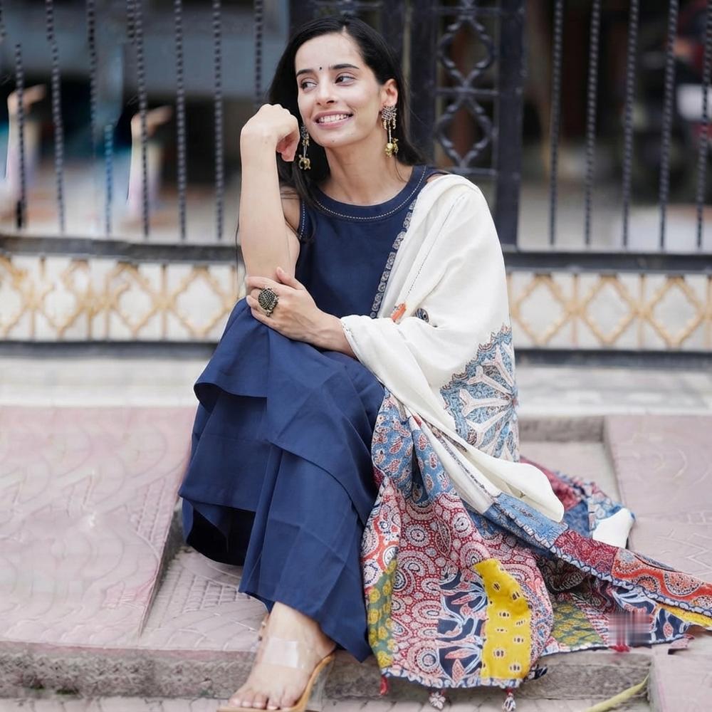 Handloom Cotton Kurti Set with Palazzo and Linen Dupatta