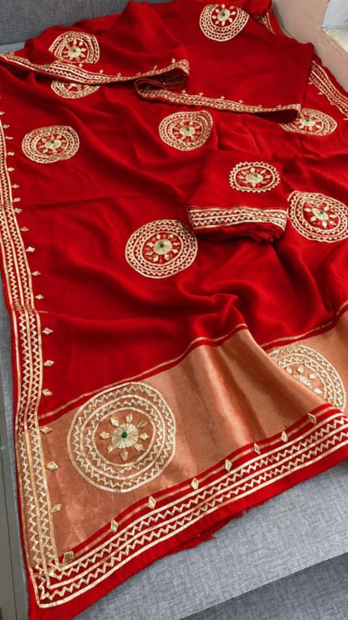 Pure Rasian Chit Pallu Saree with Fancy Kaccha Gota Work, Blouse Piece Included