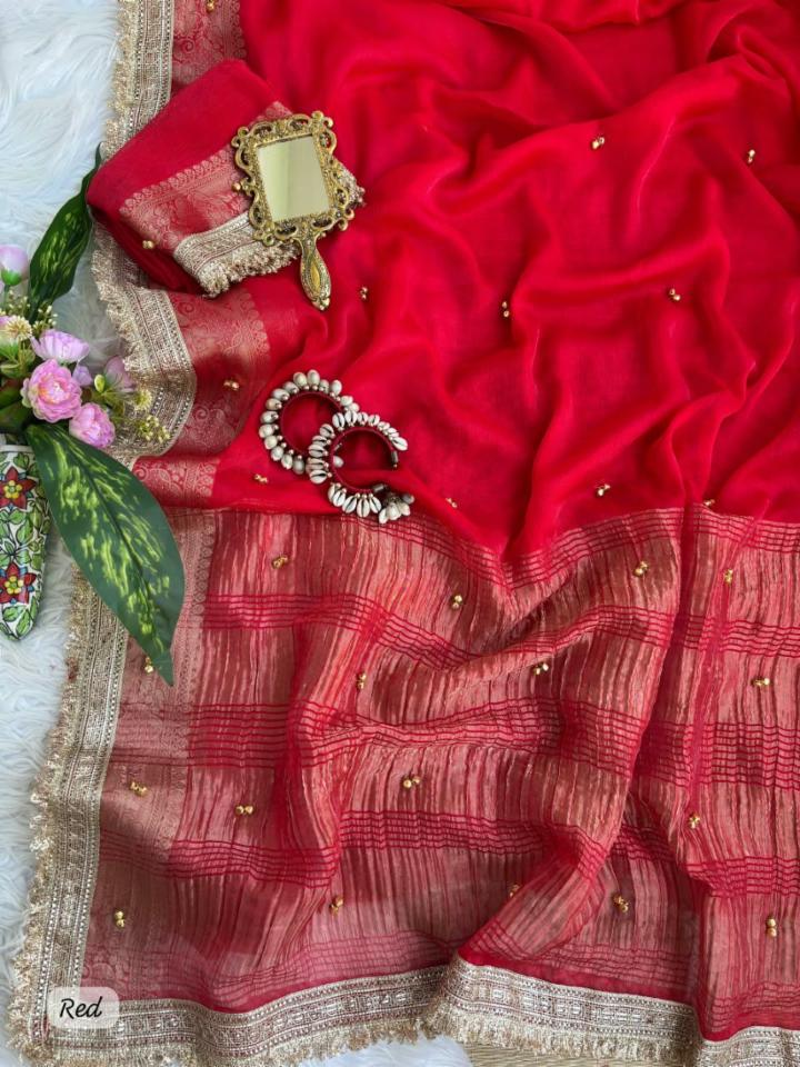 Soft Fandy Chiffon Saree with Gungroo and Lace Border!