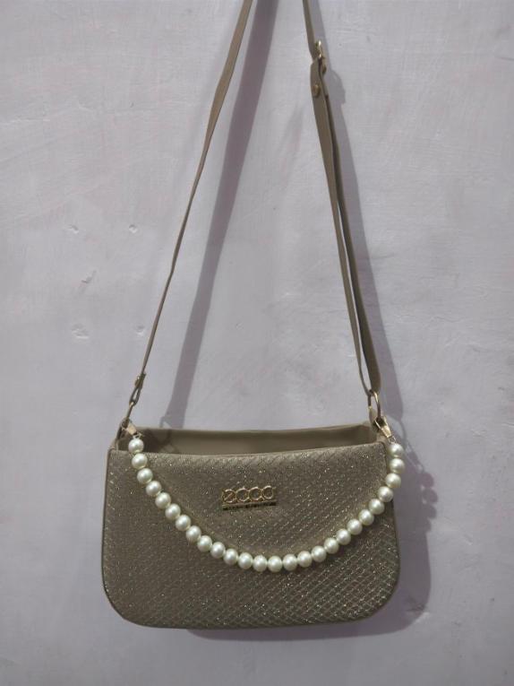 Lightweight Handbag for Daily Use