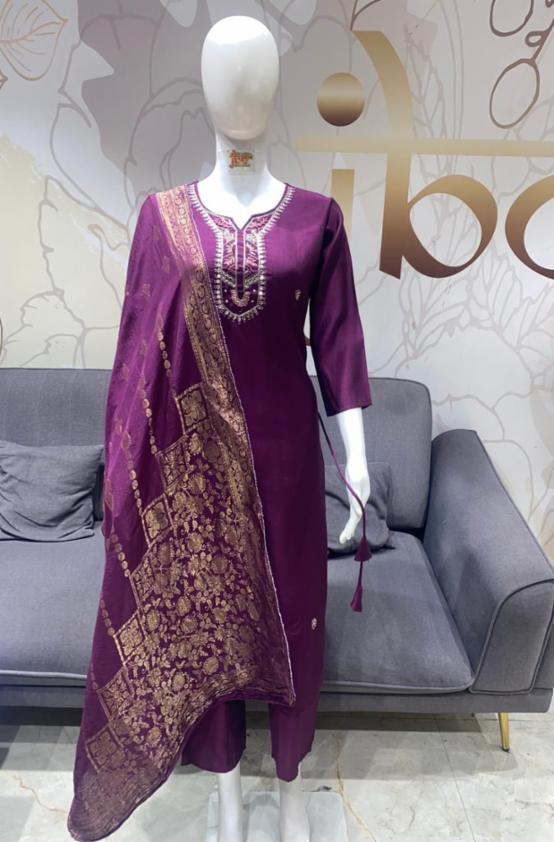 vertican silk suit