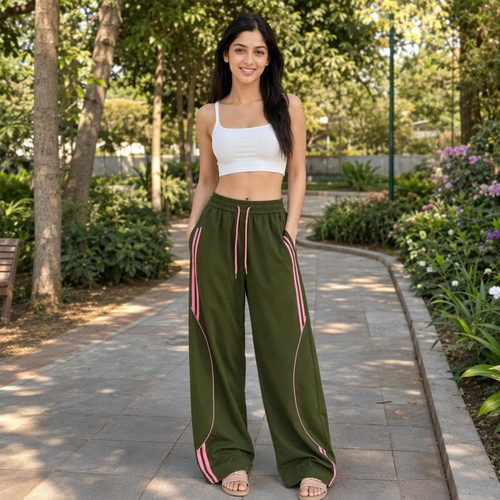 Womenâs Imported Parachute Wide-Leg Pants with Contrast Piping