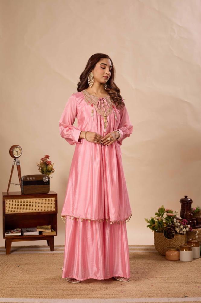 Pure Chinon Sequence Embroidery Work Suit Set with Sarara