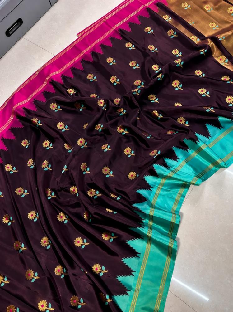 Semi Cotton Silk Saree with Floral Butti