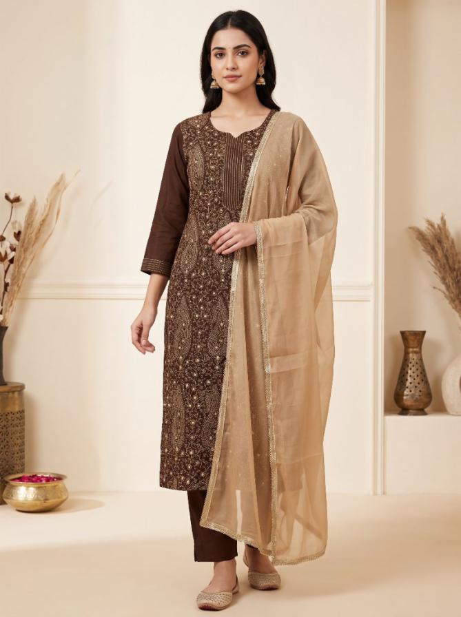 Elegant Brown Embroidered Chanderi Silk Kurta Set With Dupatta