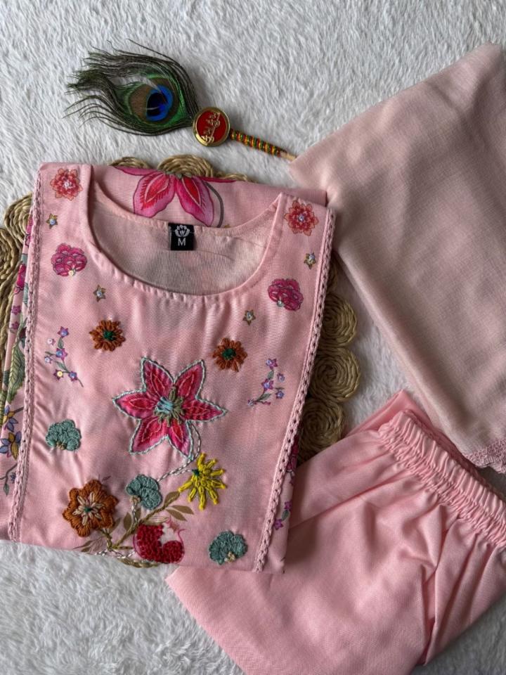 kurti, pent & dupatta 