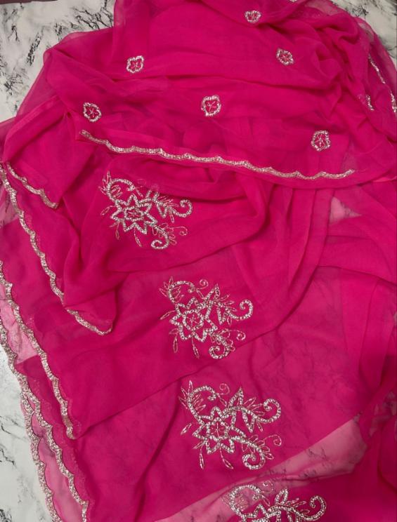 Royal Georgette Saree with Handwork Motifs 