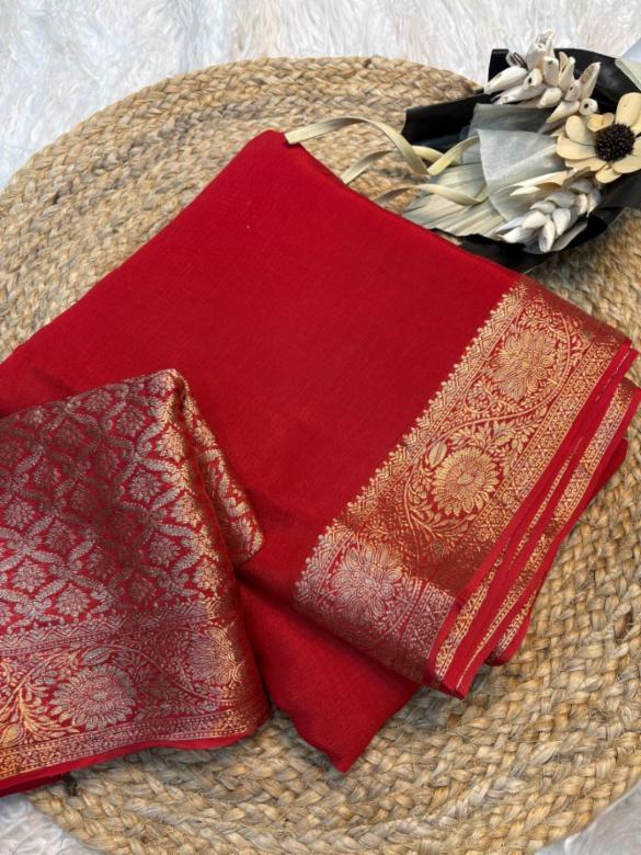 Women's Pure Viscose Chinon Saree with Rich Jacquard Pallu and Heavy Brocade Blouse