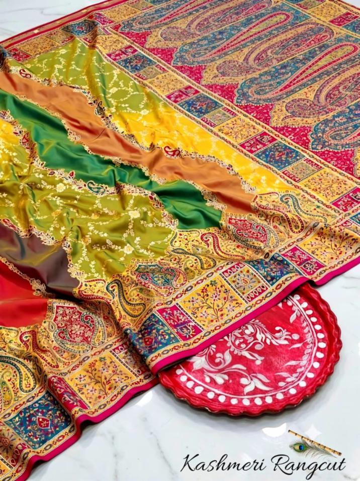 Exclusive Rangcut Pashmina Saree with Multicolour Print and Blouse Piece