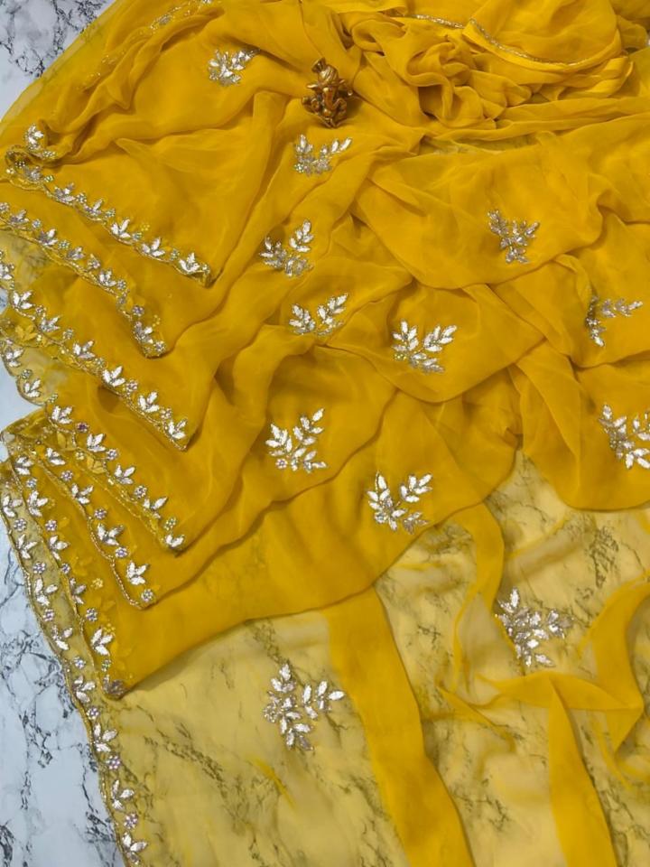 Royal Georgette Saree with Handwork Motifs 